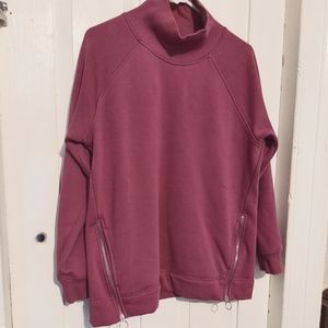 NWOT Athleta Sweater dark pink Size Medium 💓